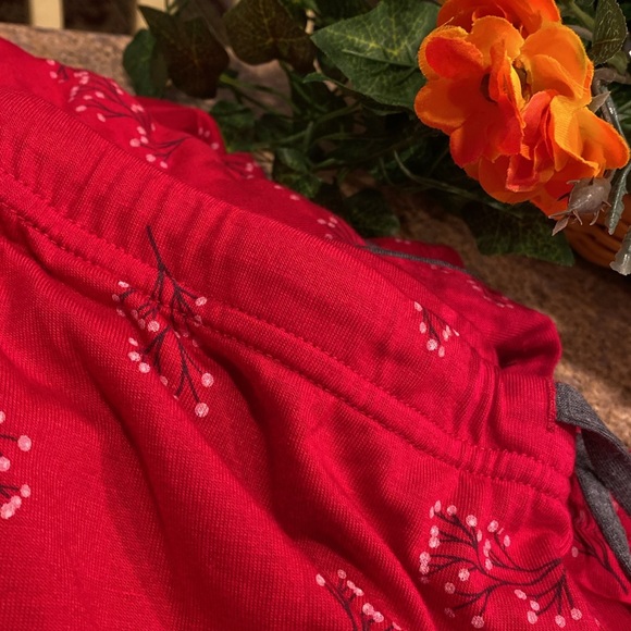 Addison Meadow Pajama 2 Piece Set P/S - Picture 14 of 17